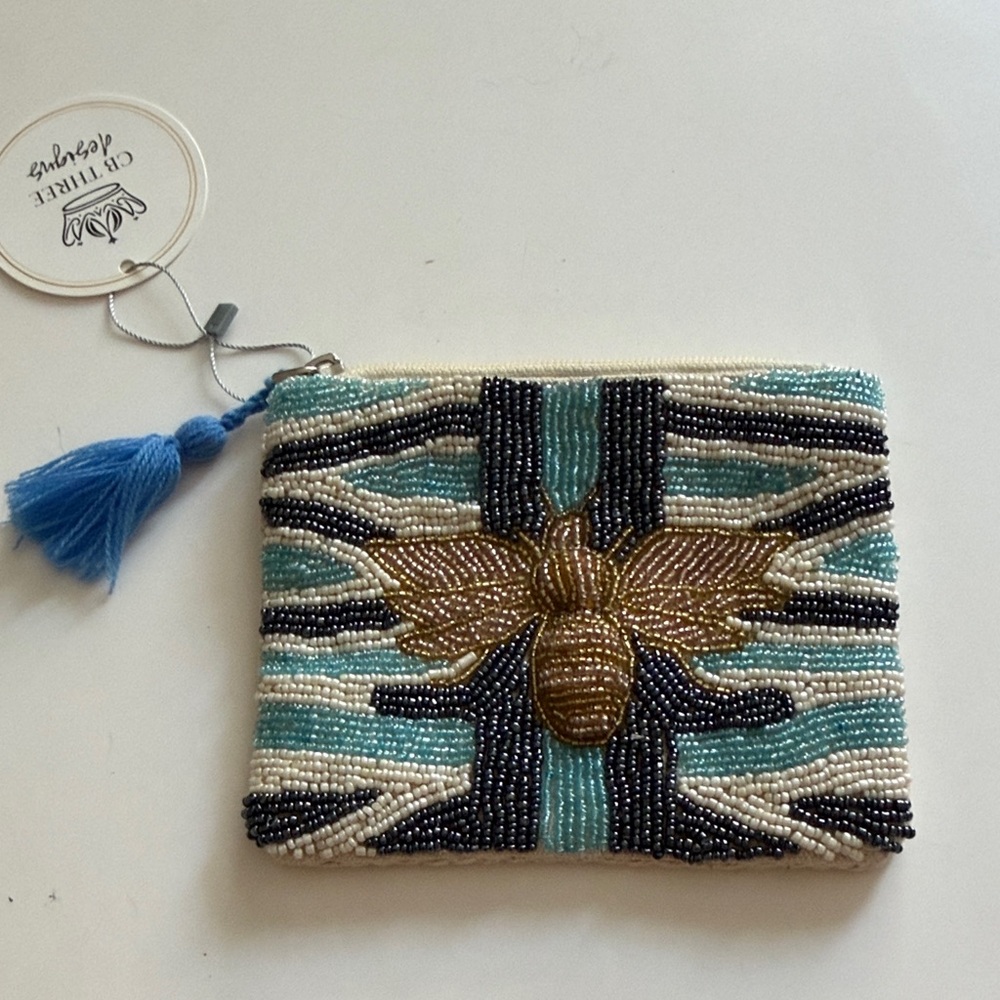 Beaded Bee Motif new Zip Pouch in Aqua and Gold, high quality! 4.5”x 6”. Perfect